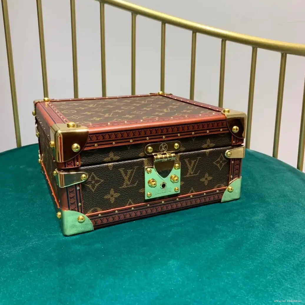 Official oldcobbler VUITTON BOX LOUIS JEWELRY 0630